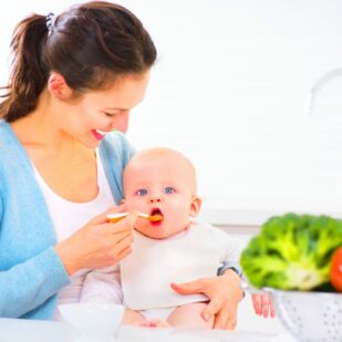 Jak schudnąć po ciąży? Zobacz, jak smacznie i zdrowo wzbogacić swoją dietę, aby poczuć się lekko!