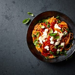 Jesz 3 posiłki dziennie? Skorzystaj z naszej oferty i ułóż menu według własnych preferencji